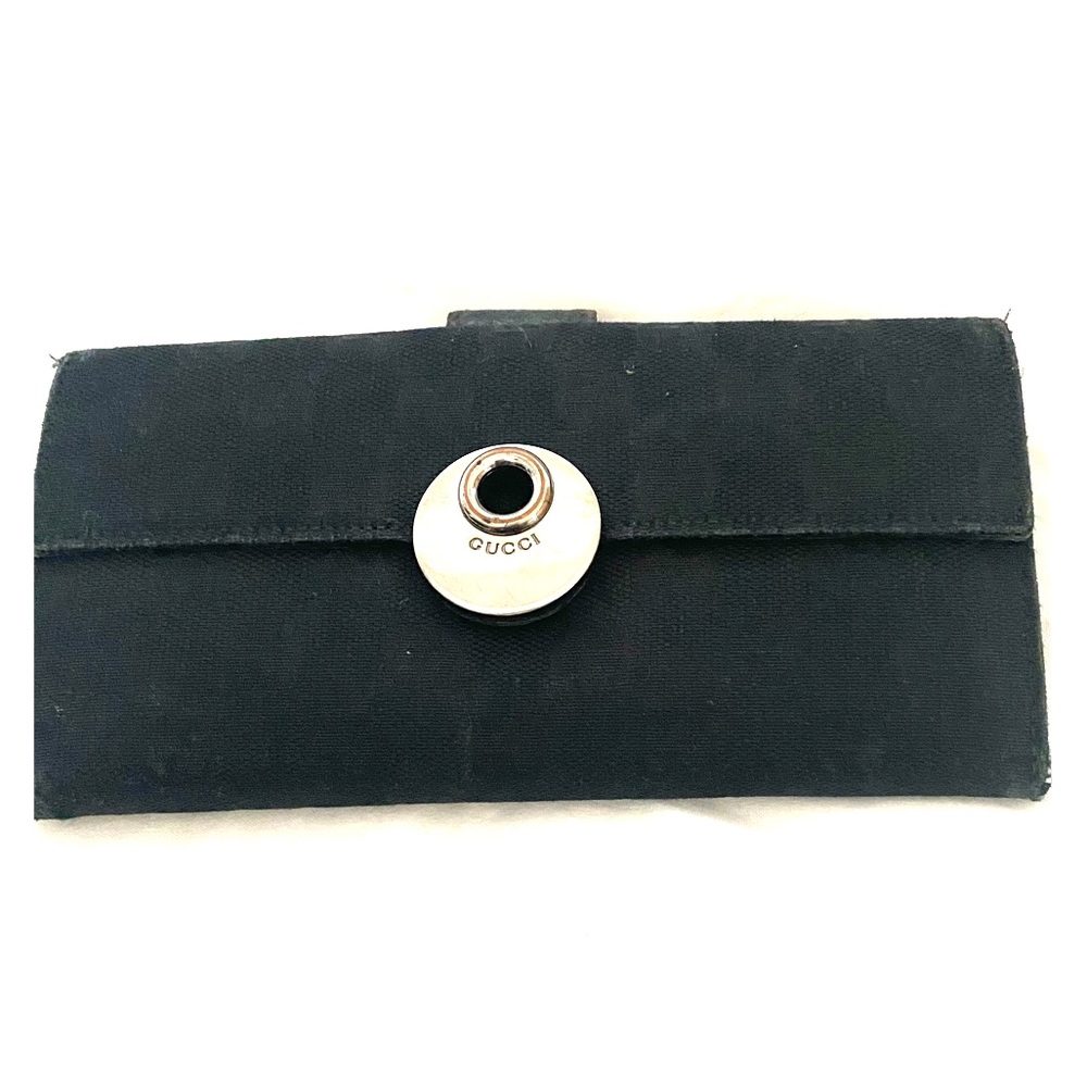 Gucci Wallet - Authentic - image 1